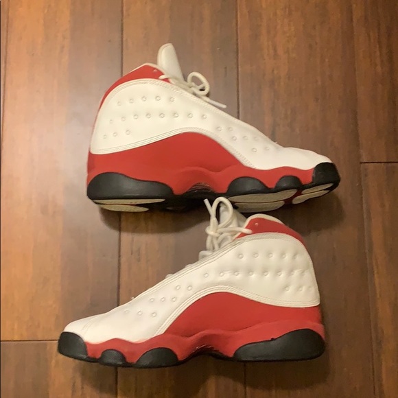 Air Jordan 13 Retro ‘Chicago’ 2017 - Picture 5 of 8